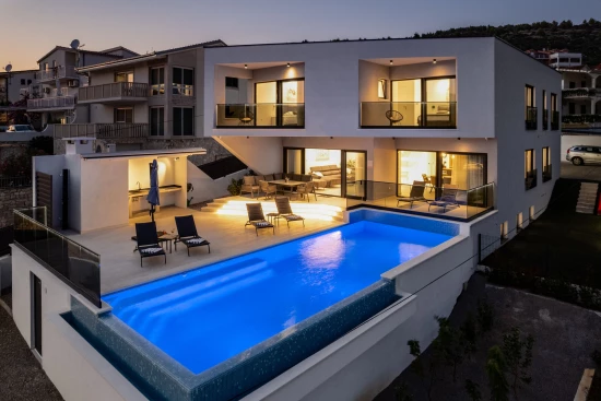 Vila Střední Dalmácie - Marina DA 17141 N1