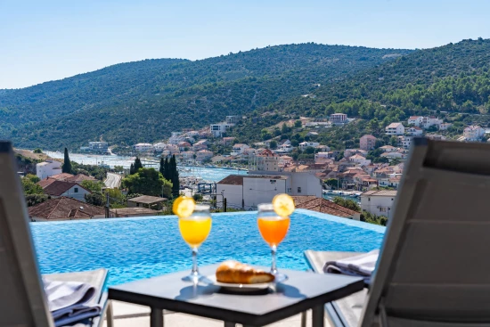 Vila Střední Dalmácie - Marina DA 17141 N1