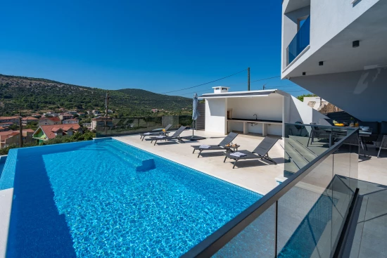 Vila Střední Dalmácie - Marina DA 17141 N1