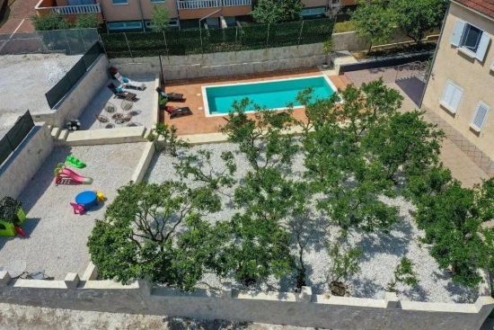 Apartmán Střední Dalmácie - Okrug Gornji DA 17142 N1