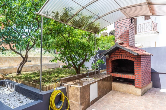 Apartmán Střední Dalmácie - Okrug Gornji DA 17142 N1