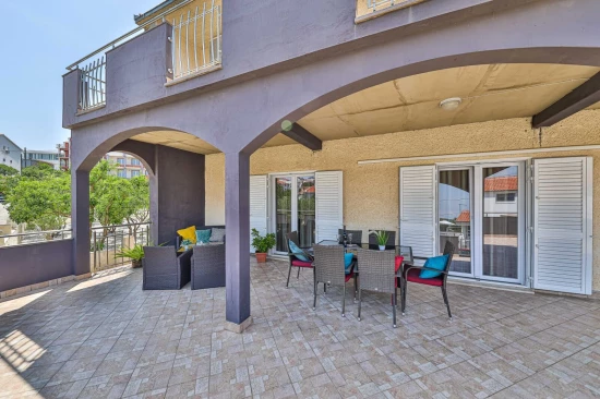 Apartmán Střední Dalmácie - Okrug Gornji DA 17142 N1