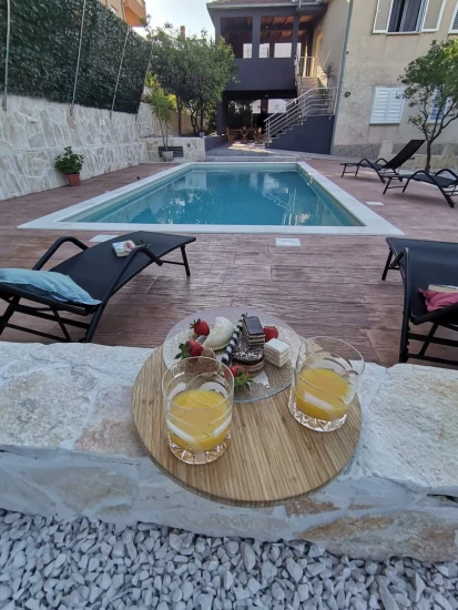 Apartmán Střední Dalmácie - Okrug Gornji DA 17142 N2