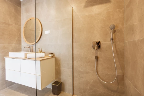 Vila Střední Dalmácie - Krušvar DA 17151 N1