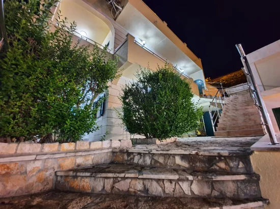 Vila Střední Dalmácie - Krilo Jesenice DA 17154 N1