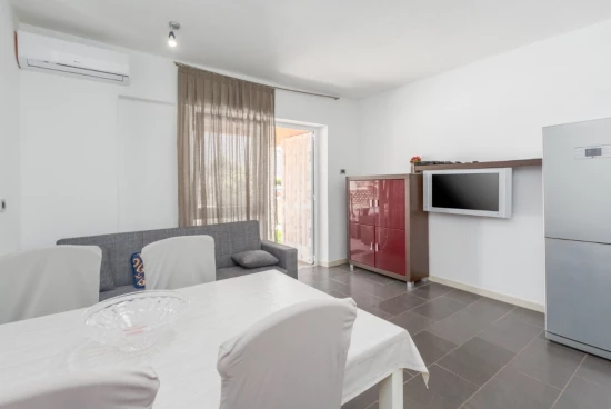 Apartmán Istrie - Novigrad IS 8047 N3