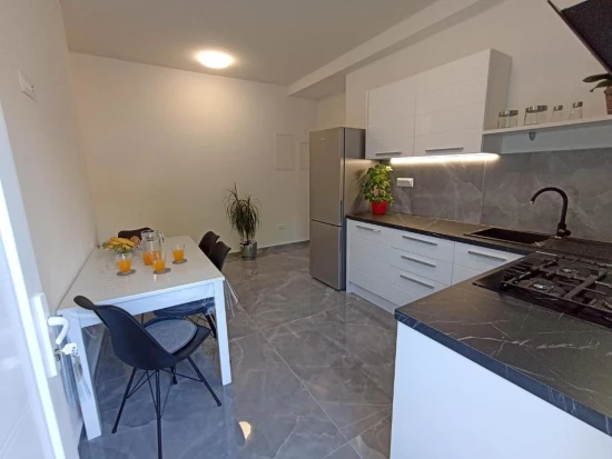 Apartmán Ostrov Brač - Supetar OS 12156 N2