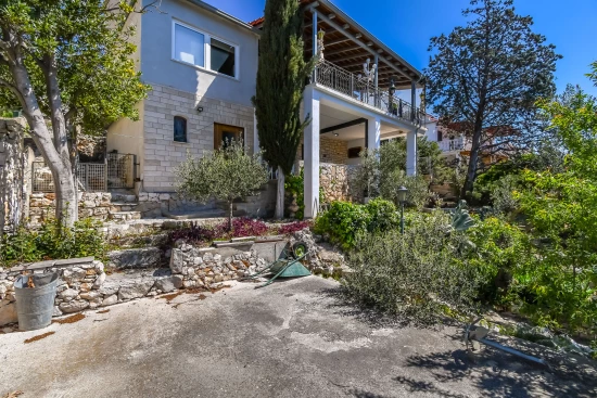 Apartmán Střední Dalmácie - Vinišće DA 17160 N1