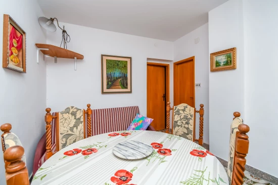 Apartmán Střední Dalmácie - Vinišće DA 17160 N1