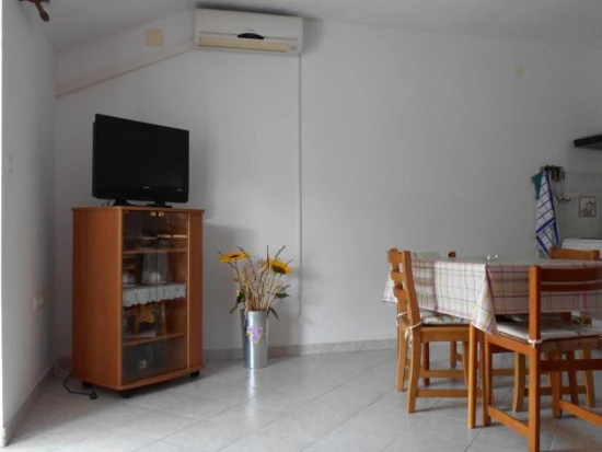 Apartmán Ostrov Rab - Palit OS 12161 N1