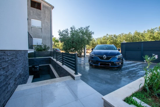 Domek Severní Dalmácie - Biograd na Moru DA 17166 N1