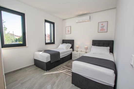 Domek Severní Dalmácie - Biograd na Moru DA 17166 N1