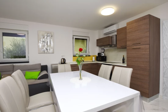 Apartmán Severní Dalmácie - Pakoštane DA 17174 N1