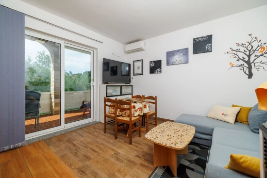 Apartmán Ostrov Rab - Kampor OS 12170 N1