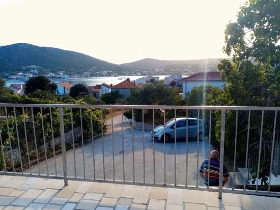 Apartmán Střední Dalmácie - Vinišće DA 17176 N1