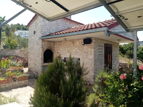 Apartmán Střední Dalmácie - Vinišće DA 17176 N1