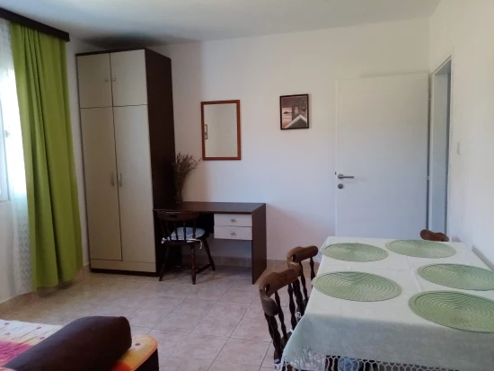 Apartmán Střední Dalmácie - Vinišće DA 17176 N2
