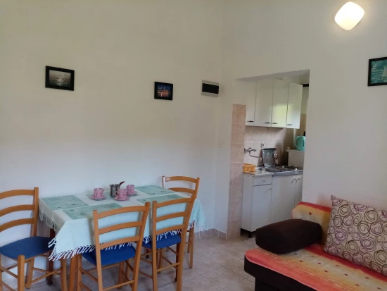 Apartmán Střední Dalmácie - Vinišće DA 17176 N3