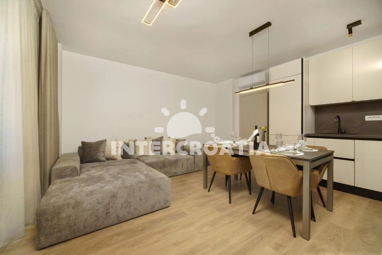 Apartmán Střední Dalmácie - Podstrana DA 17180 N3
