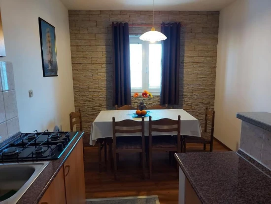 Apartmán Střední Dalmácie - Okrug Gornji DA 17181 N2
