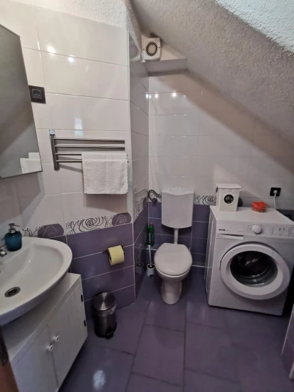 Domek Severní Dalmácie - Oklaj DA 17185 N1