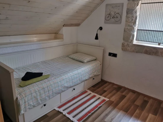 Domek Severní Dalmácie - Oklaj DA 17185 N1