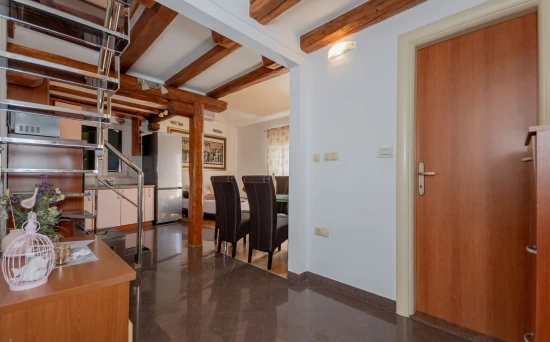 Apartmán Střední Dalmácie - Duće DA 17189 N1