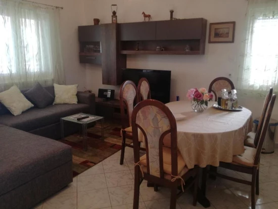 Apartmán Ostrov Šolta - Nečujam OS 12176 N1