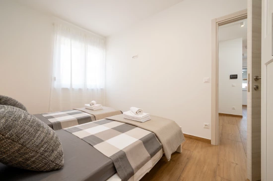Apartmán Střední Dalmácie - Trogir DA 17196 N1
