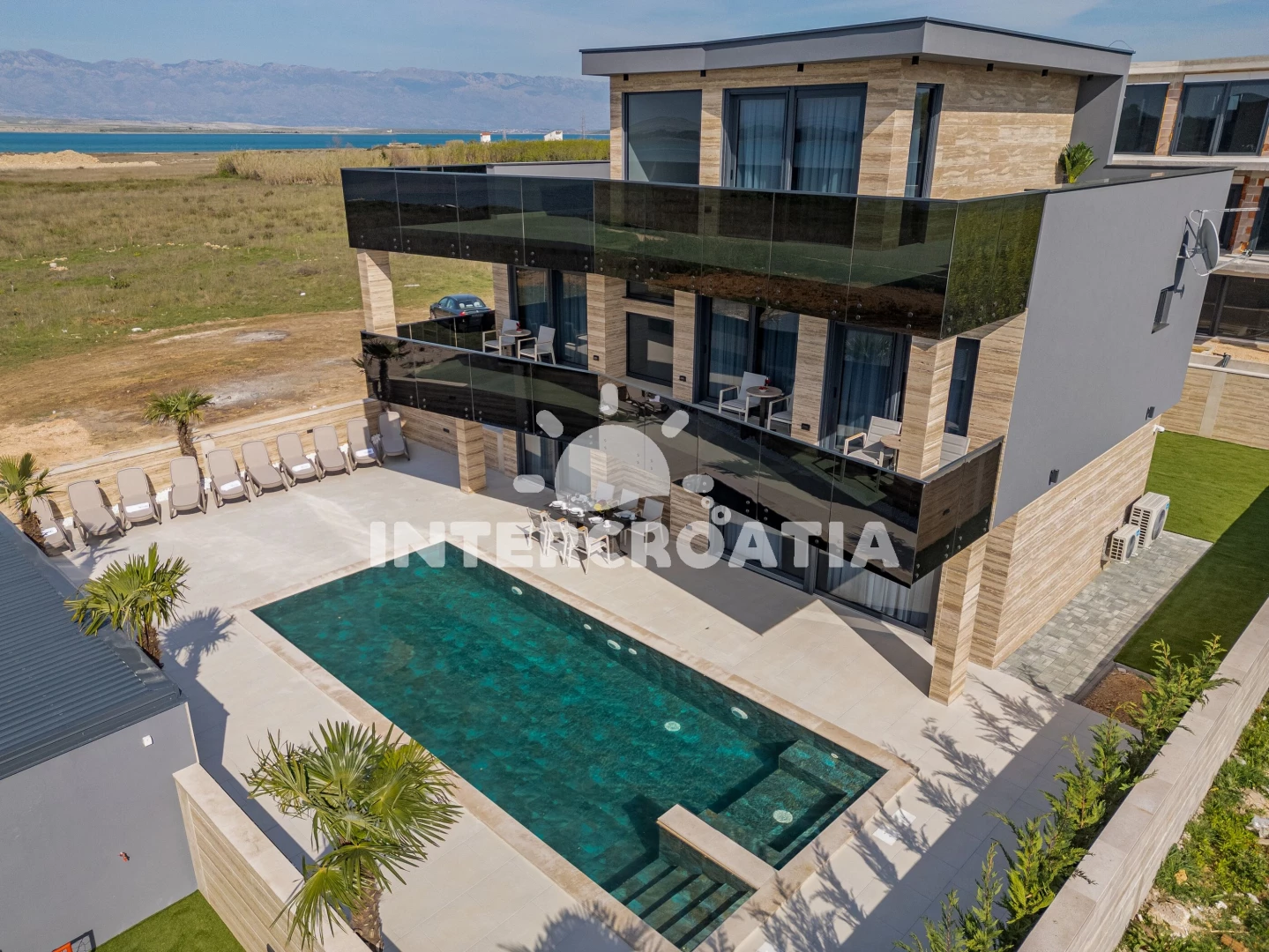 Vila Severní Dalmácie - Privlaka DA 17201 N1