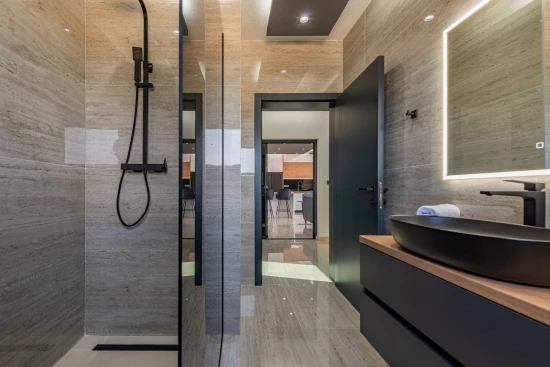 Vila Severní Dalmácie - Privlaka DA 17201 N1