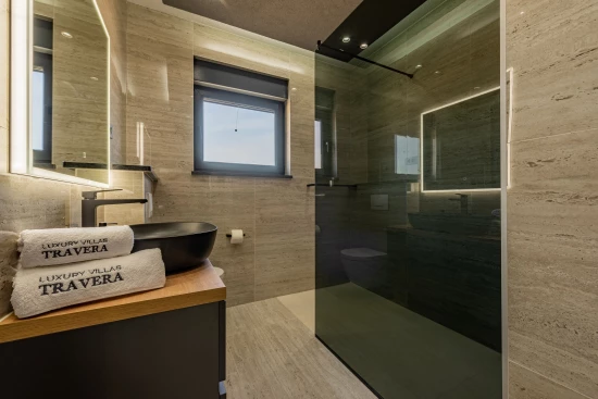 Vila Severní Dalmácie - Privlaka DA 17201 N1