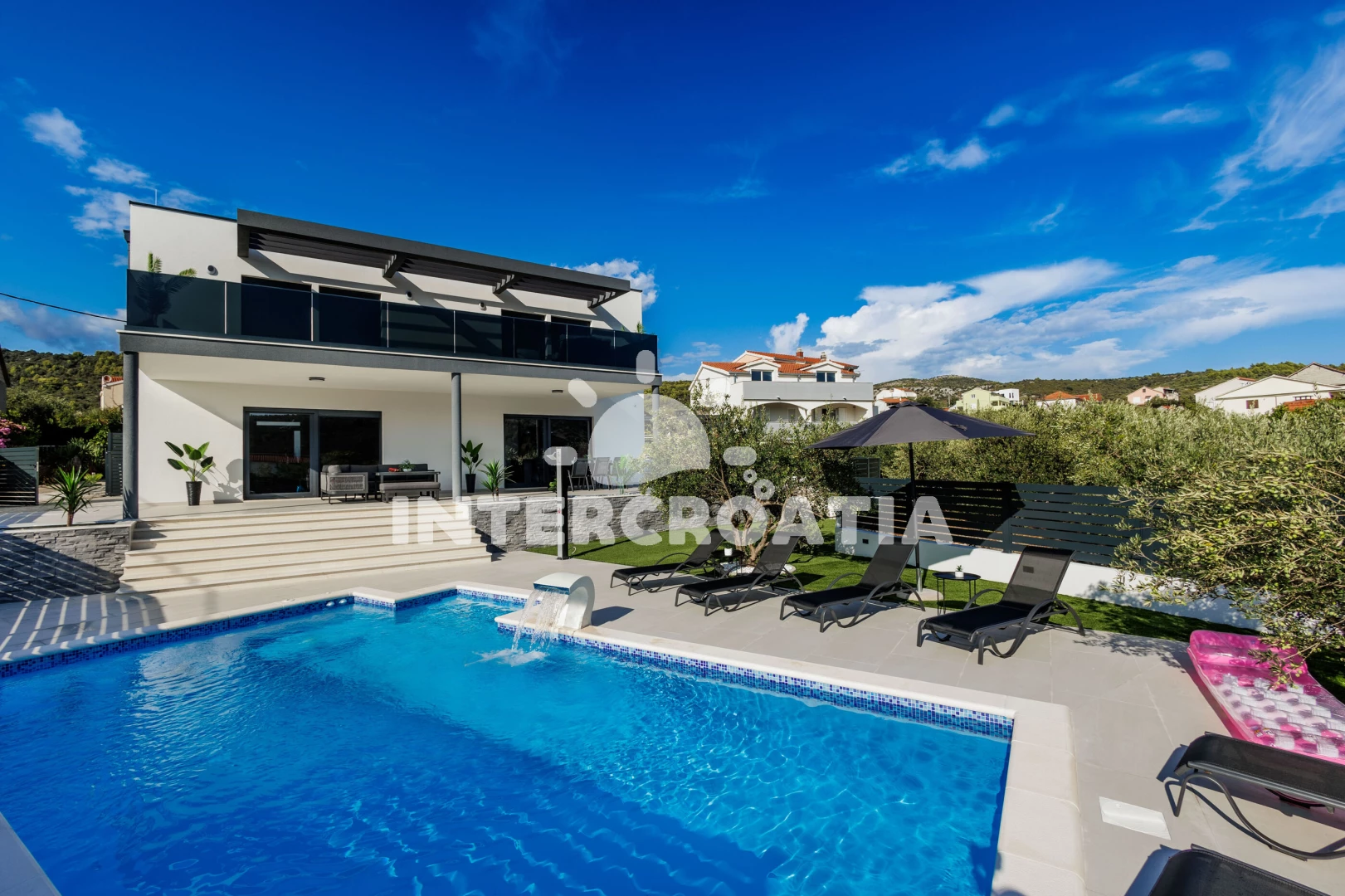 Vila Střední Dalmácie - Vinišće DA 17203 N1