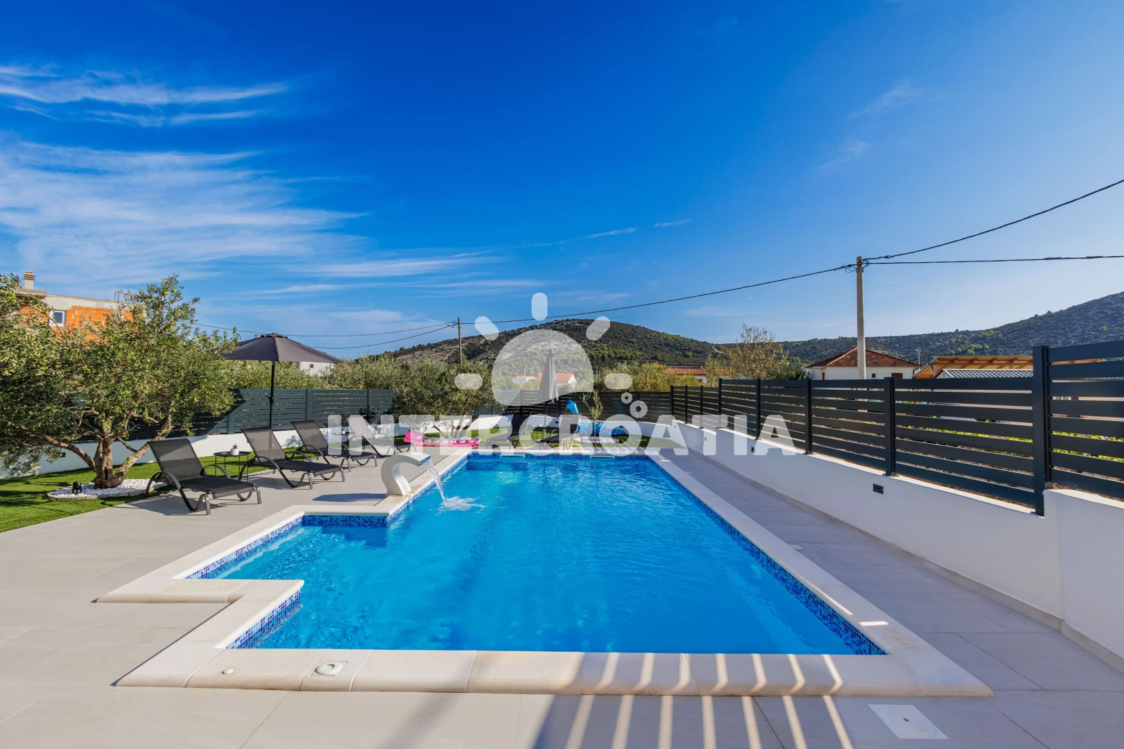 Vila Střední Dalmácie - Vinišće DA 17203 N1