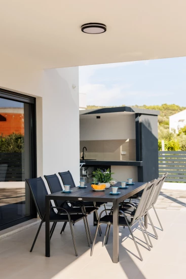 Vila Střední Dalmácie - Vinišće DA 17203 N1