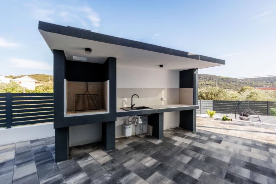 Vila Střední Dalmácie - Vinišće DA 17203 N1