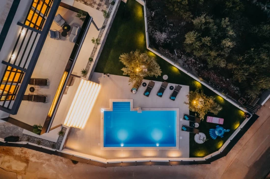 Vila Střední Dalmácie - Vinišće DA 17203 N1