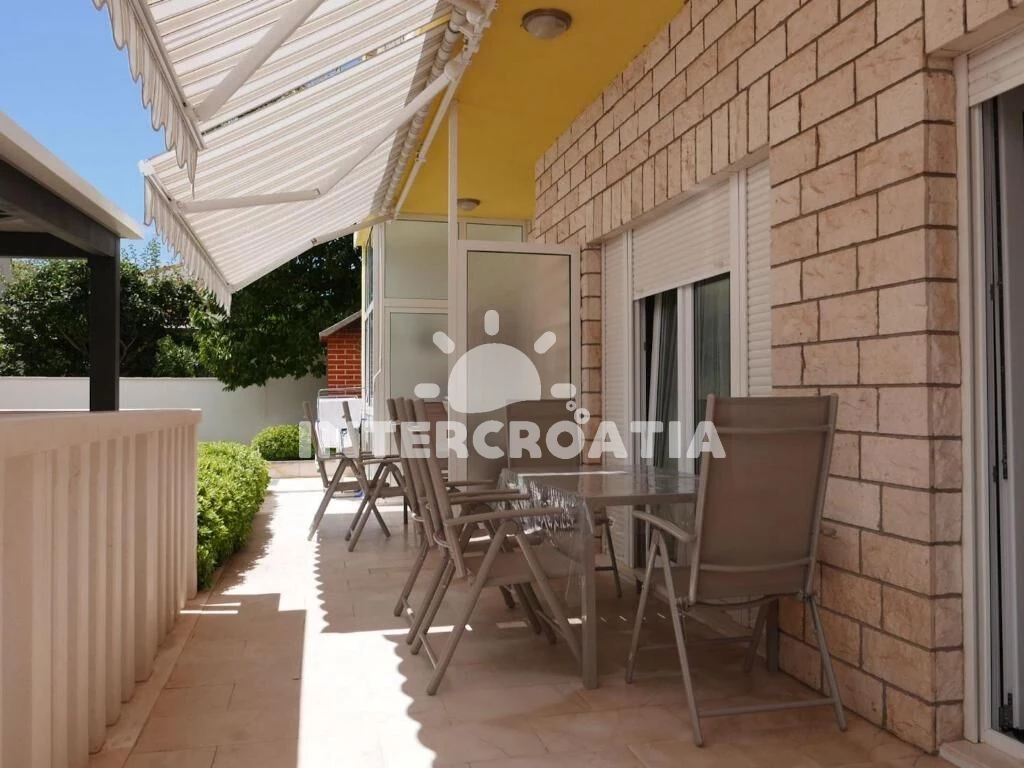 Apartmán Střední Dalmácie - Duće DA 17204 N1