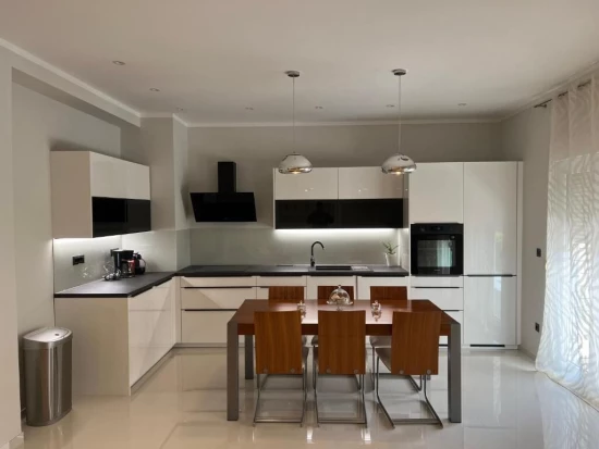 Apartmán Střední Dalmácie - Duće DA 17204 N1