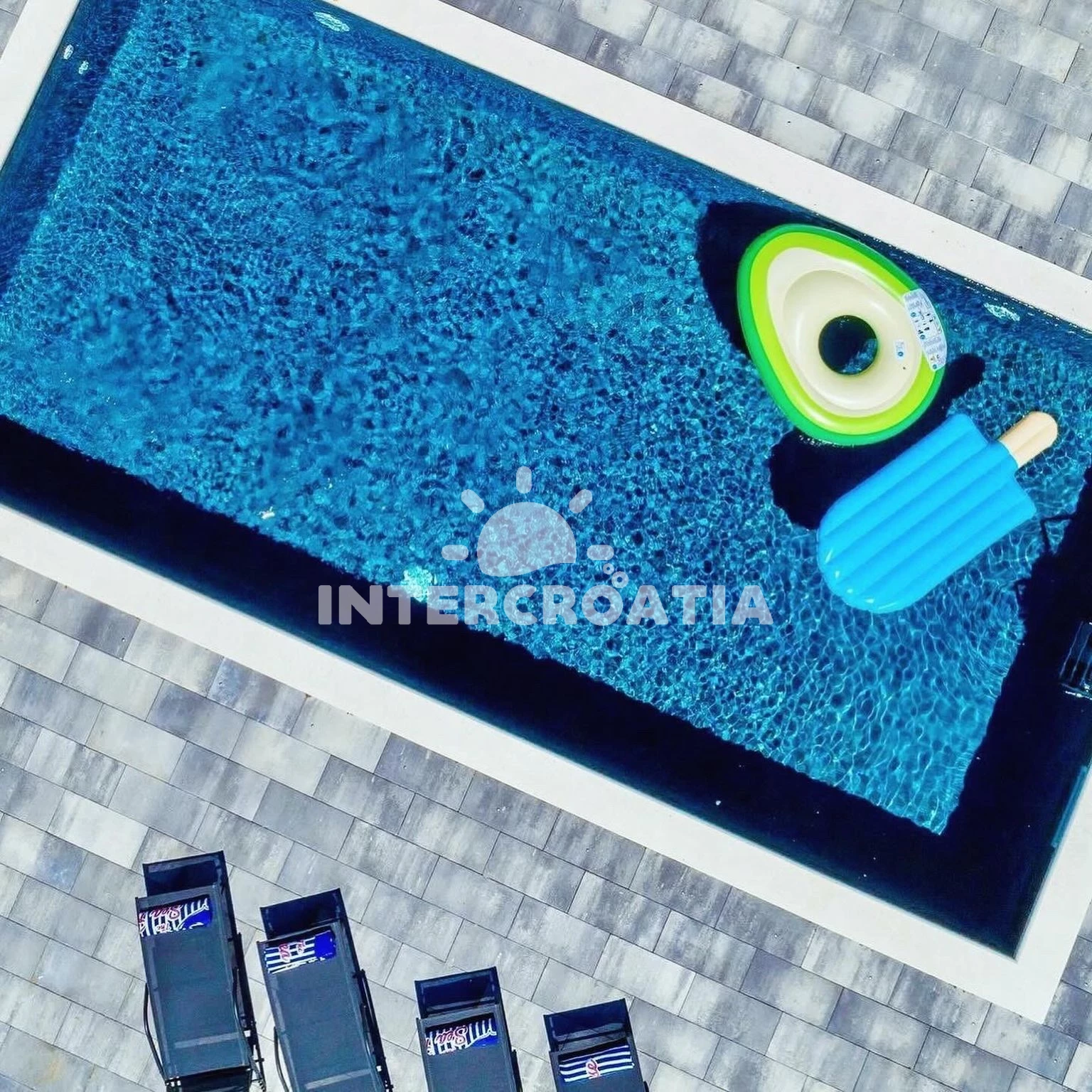 Vila Střední Dalmácie - Zagvozd (Baška Voda) DA 17206 N1