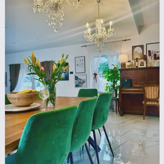 Vila Střední Dalmácie - Zagvozd (Baška Voda) DA 17206 N1