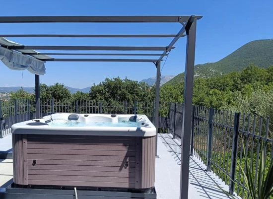 Domek Střední Dalmácie - Kučiće DA 17220 N1