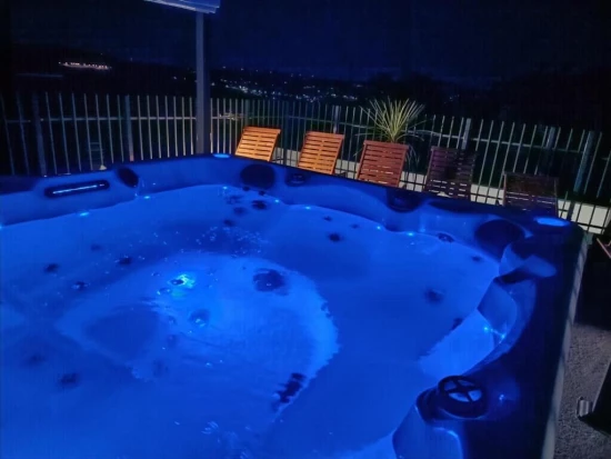 Domek Střední Dalmácie - Kučiće DA 17220 N1