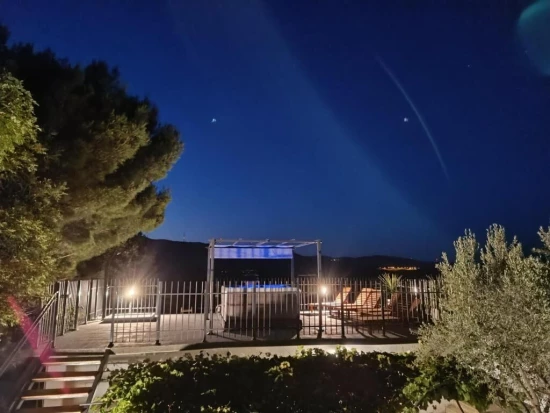 Domek Střední Dalmácie - Kučiće DA 17220 N1