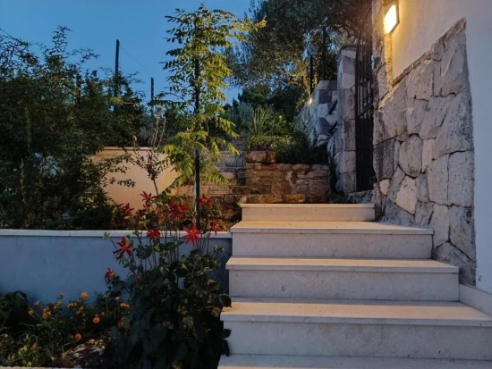 Domek Střední Dalmácie - Kučiće DA 17220 N1