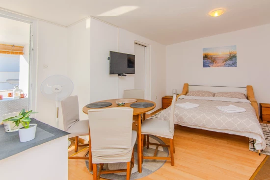 Apartmán UNKNOWN 7000 N1