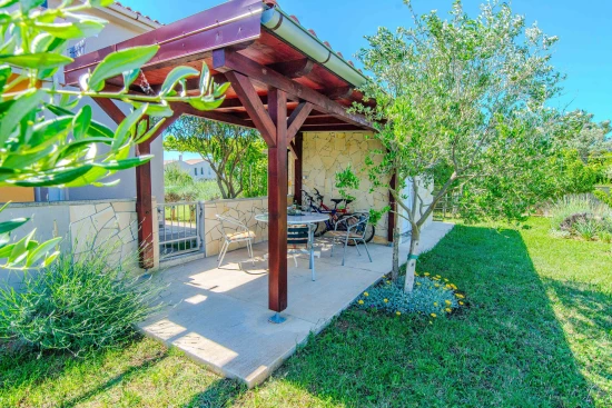 Apartmán Severní Dalmácie - Privlaka DA 17222 N1