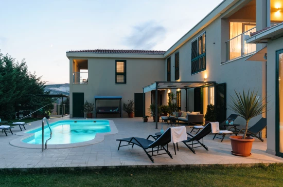 Vila Střední Dalmácie - Plano (Trogir) DA 17225 N1