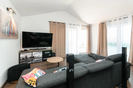 Vila Střední Dalmácie - Plano (Trogir) DA 17225 N1