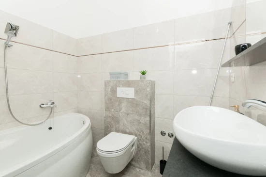 Vila Střední Dalmácie - Plano (Trogir) DA 17225 N1